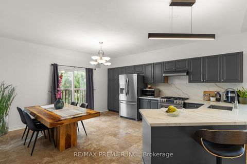 Photo 11 at 5 Humber Street, Ardagh, Barrie