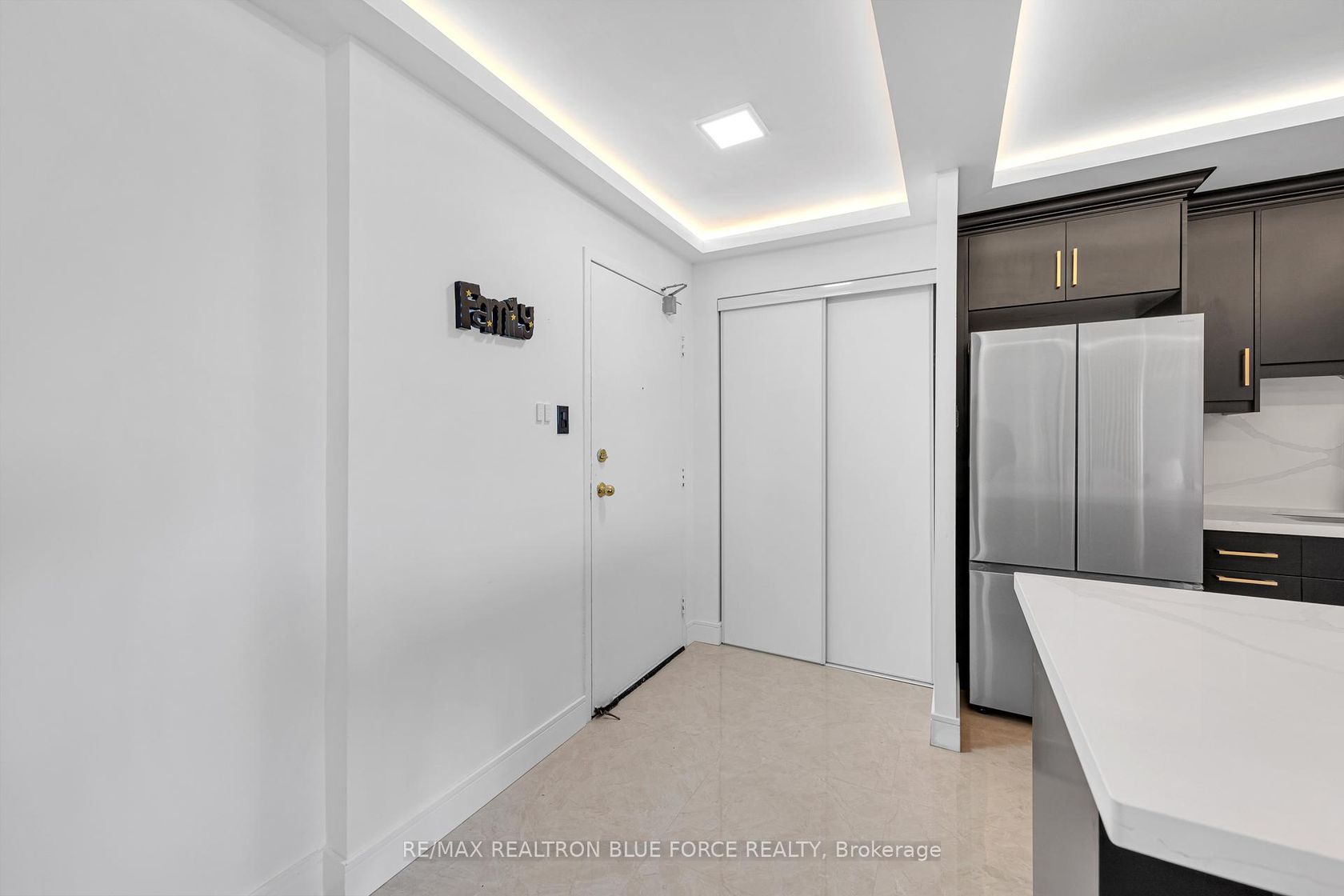709 - 100 Wingarden Court, Malvern, Toronto 