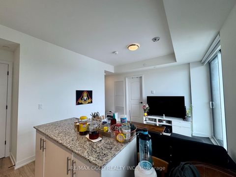 Photo 4 at 1808 - 335 Wheat Boom Drive, JM Joshua Meadows, Oakville
