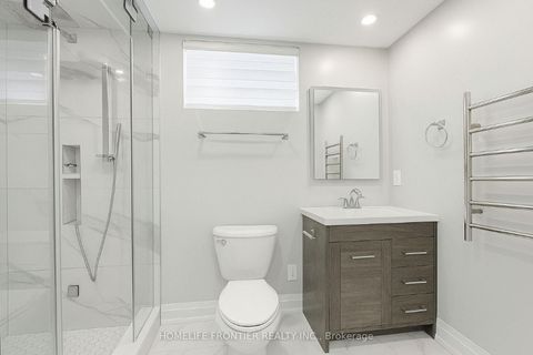 Photo 23 at 41 White Elm Road, Holly, Barrie