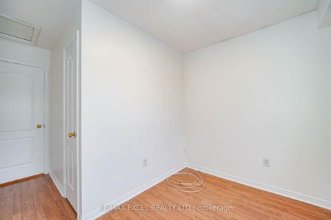 Photo 9 at 4 - 2784 Eglinton Avenue E, Eglinton East, Toronto