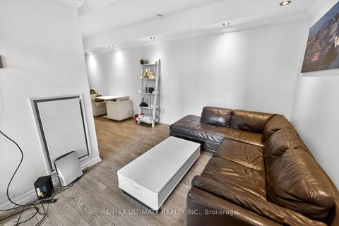 Photo 5 at 316A - 85 East Liberty Street, Niagara, Toronto