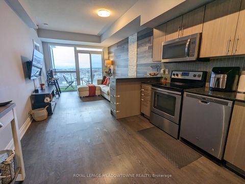 Photo 13 at 1210 - 55 Speers Road, QE Queen Elizabeth, Oakville