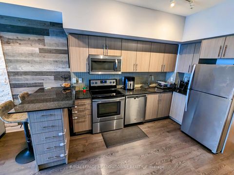 Photo 14 at 1210 - 55 Speers Road, QE Queen Elizabeth, Oakville