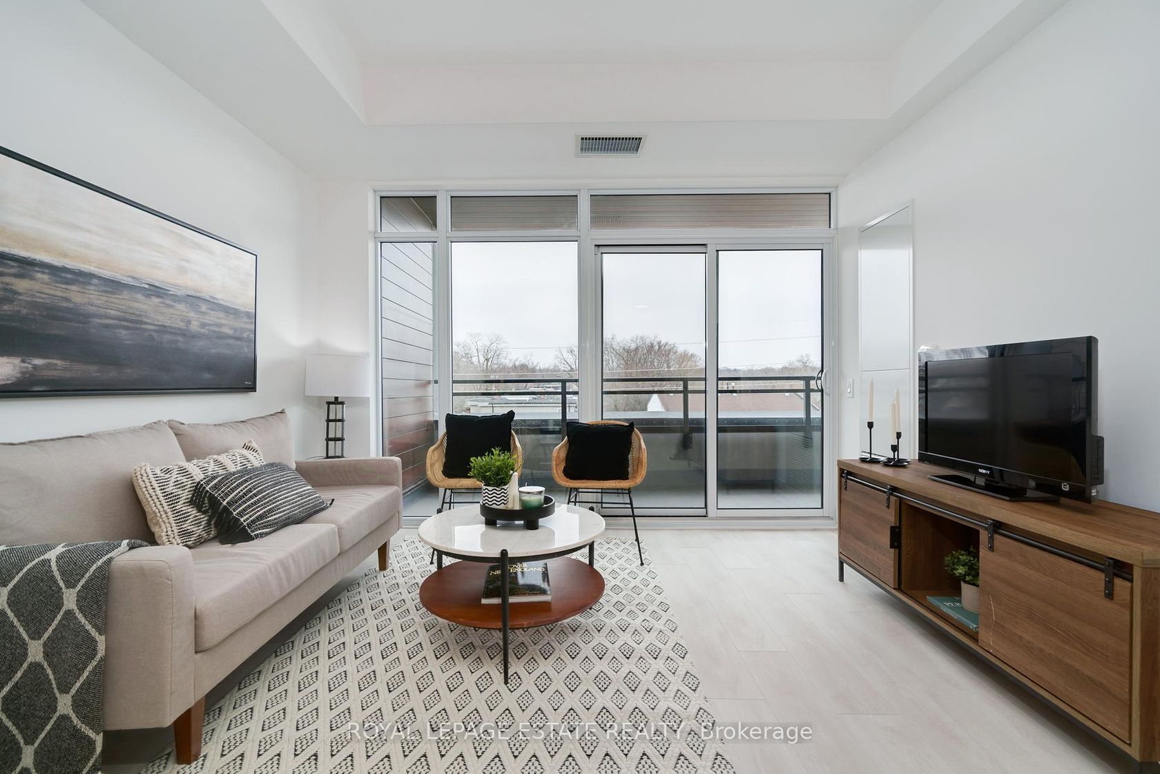 404 - 1285 Queen Street E, South Riverdale, Toronto 