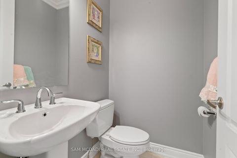 Photo 6 at 2469 Chateau Common, BC Bronte Creek, Oakville