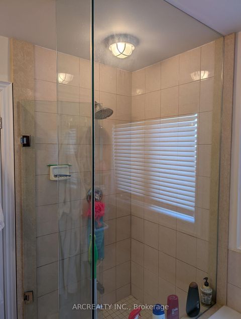 Photo 14 at 46 Betony Drive, Oak Ridges, Richmond Hill