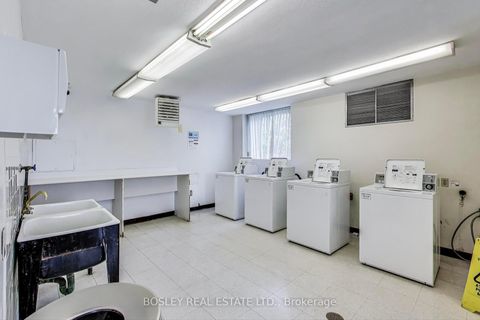 Photo 37 at 1409 - 61 Richview Road, Humber Heights, Toronto