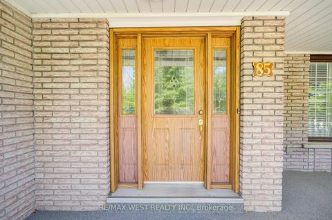 Photo 3 at 85 Downsview Avenue, CFB, Toronto