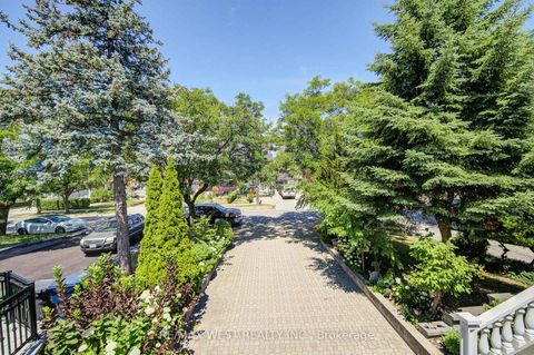 Photo 5 at 85 Downsview Avenue, CFB, Toronto