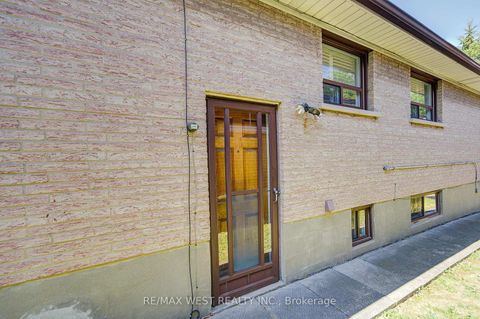 Photo 46 at 85 Downsview Avenue, CFB, Toronto
