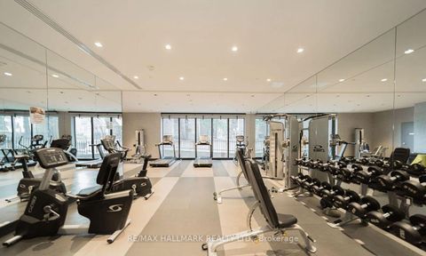 Photo 2 at 904 - 609 Avenue Road, St. Clair, Toronto