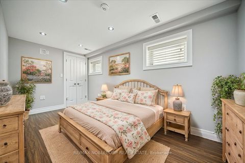 Photo 32 at 77 Crayford Drive, Steeles, Toronto