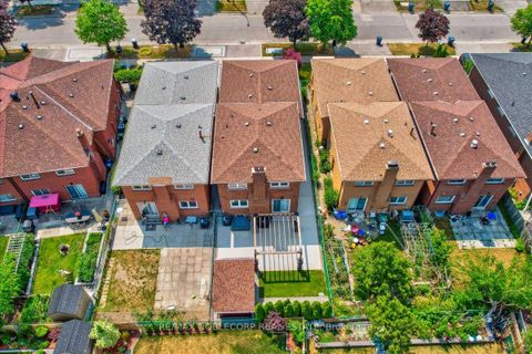 Photo 42 at 77 Crayford Drive, Steeles, Toronto