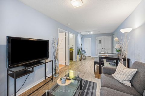 Photo 7 at 407 - 11 St Joseph Street, Bay Street Corridor, Toronto