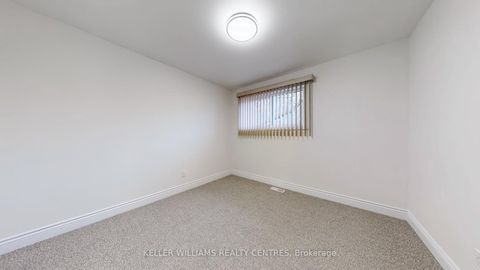 Photo 10 at 14 Algonquin Crescent, Aurora Heights, Aurora
