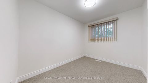 Photo 11 at 14 Algonquin Crescent, Aurora Heights, Aurora