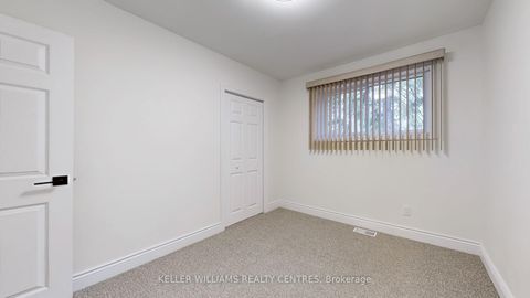 Photo 12 at 14 Algonquin Crescent, Aurora Heights, Aurora