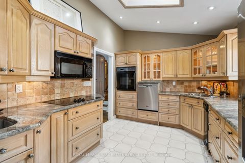 Photo 11 at 2019 Lakeshore Road W, BR Bronte, Oakville