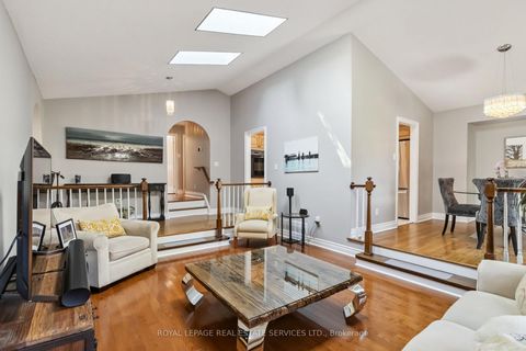 Photo 14 at 2019 Lakeshore Road W, BR Bronte, Oakville