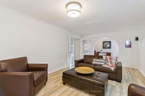 Photo 29 at 2019 Lakeshore Road W, BR Bronte, Oakville