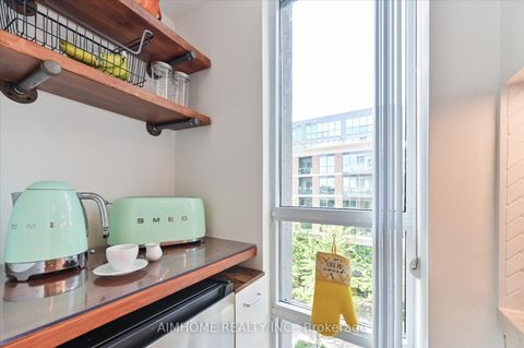 Photo 15 at 625 - 68 Abell Street, Little Portugal, Toronto