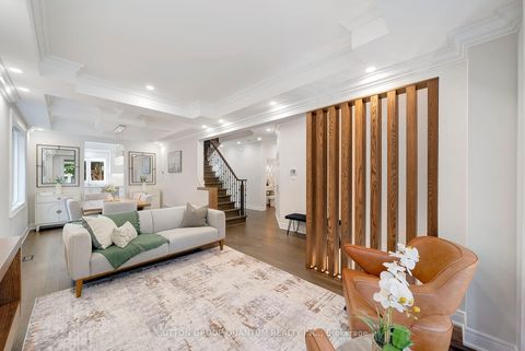 Photo 3 at 2201 Hillmount Drive, WM Westmount, Oakville