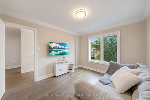 Photo 29 at 2201 Hillmount Drive, WM Westmount, Oakville