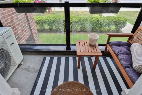 Photo 11 at 22 - 2335 Sheppard Avenue W, Pelmo Park W5, Toronto