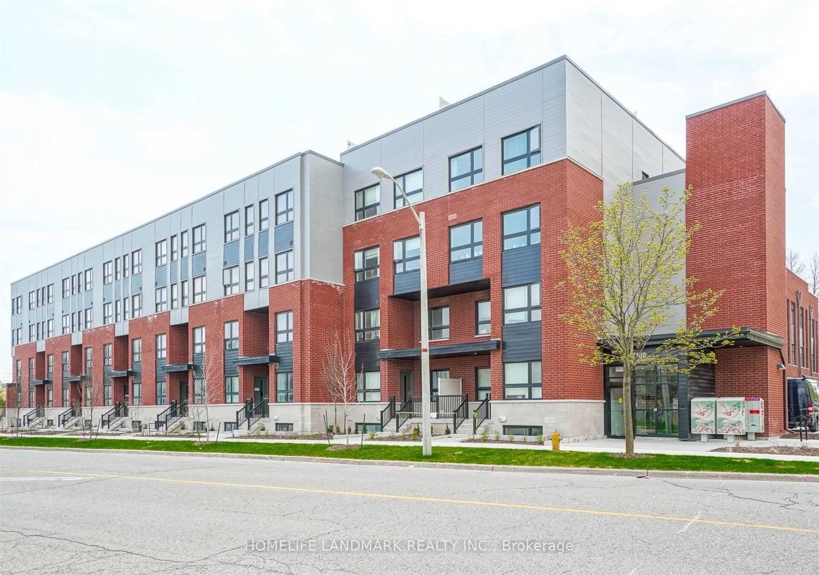 303 - 2100 Bridletowne Circle, L'Amoreaux, Toronto 