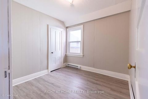 Photo 16 at 85 High Street E, Sutton & Jackson's Point, Georgina