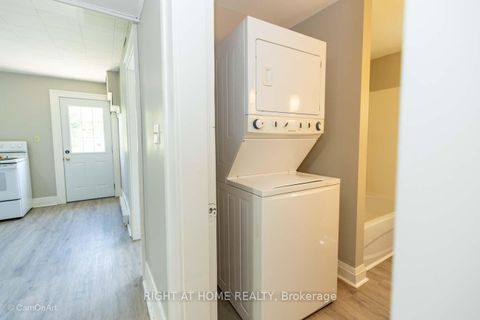 Photo 21 at 85 High Street E, Sutton & Jackson's Point, Georgina