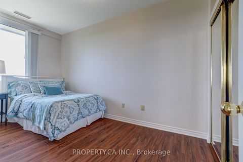 Photo 16 at 512 - 10 Gateway Boulevard, Flemingdon Park, Toronto