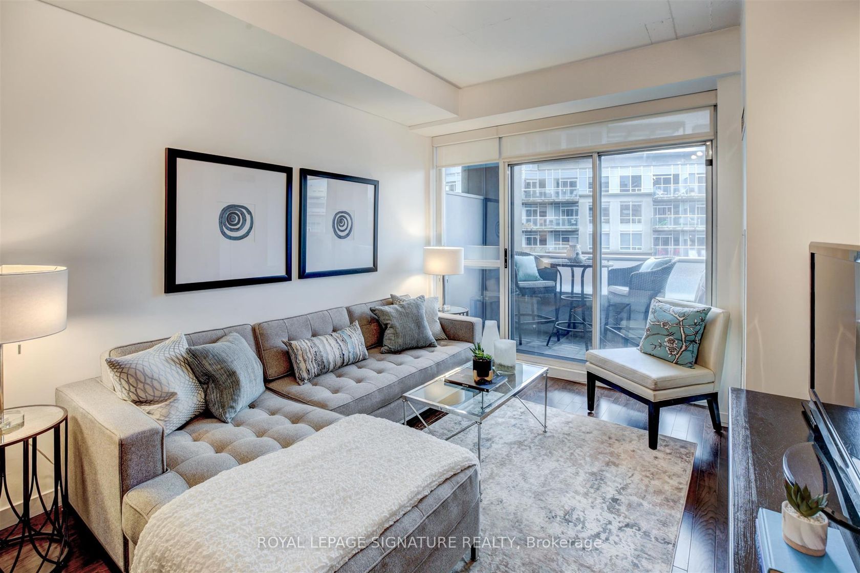 705 - 1 Shaw Street, Niagara, Toronto 