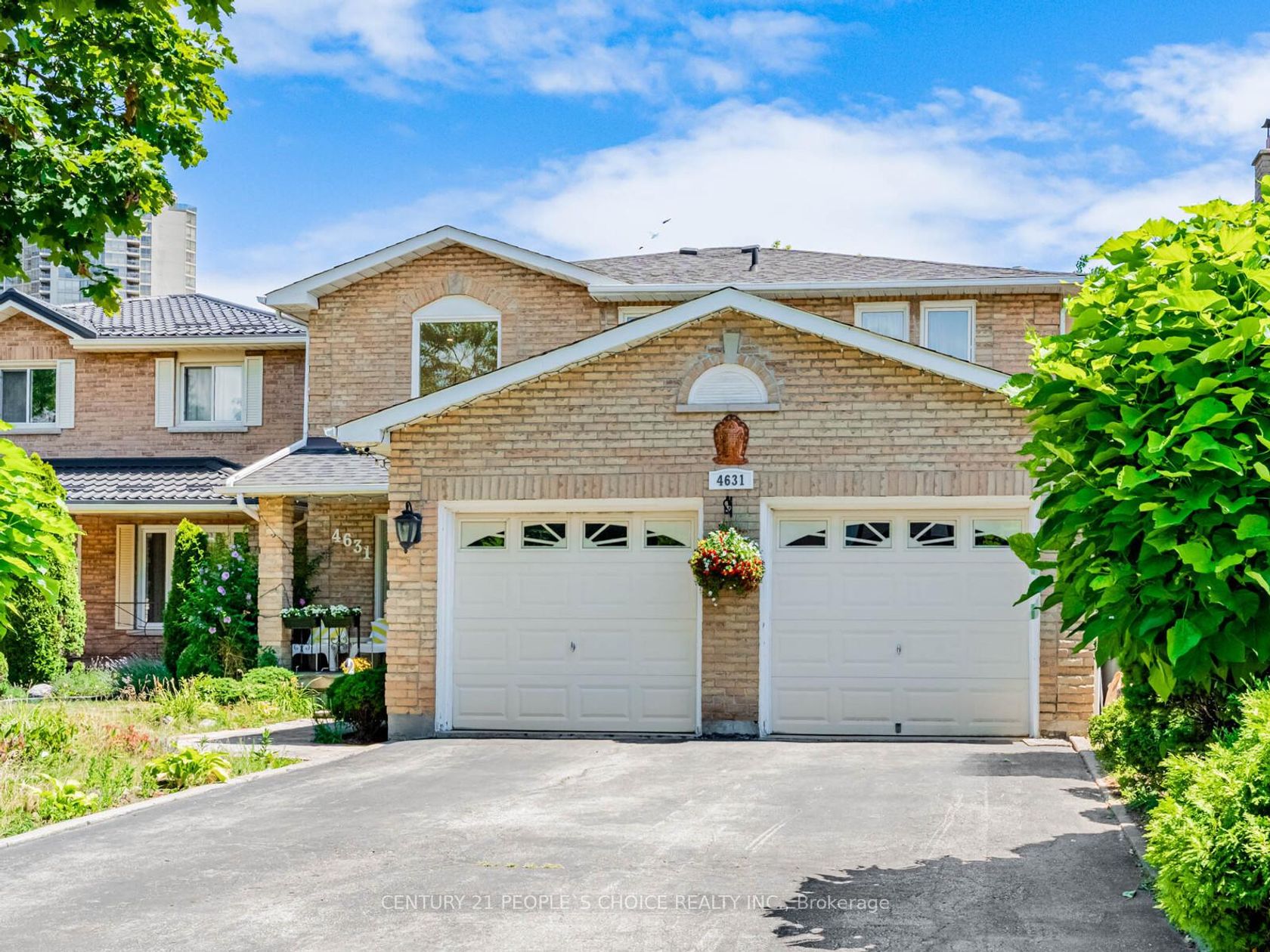 4631 Dunedin Crescent, Hurontario, Mississauga 