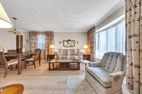 Photo 4 at 24 Beran Drive, Woburn, Toronto