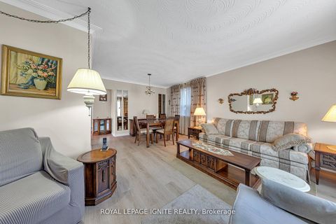 Photo 7 at 24 Beran Drive, Woburn, Toronto