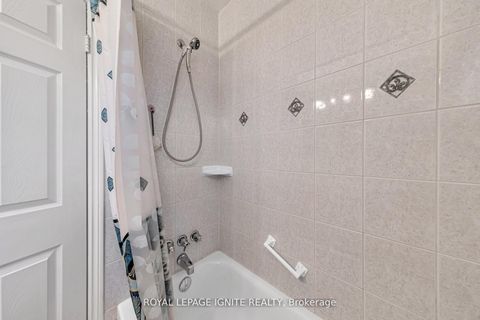 Photo 25 at 24 Beran Drive, Woburn, Toronto