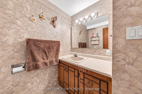 Photo 37 at 24 Beran Drive, Woburn, Toronto