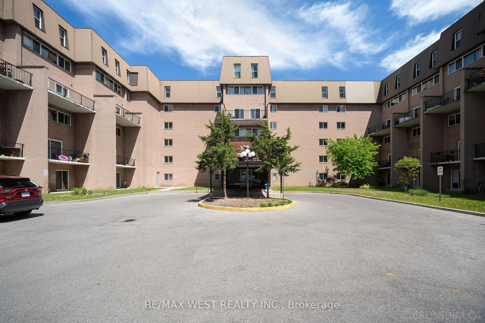 236 - 165 Cherokee Boulevard N, Pleasant View, Toronto 