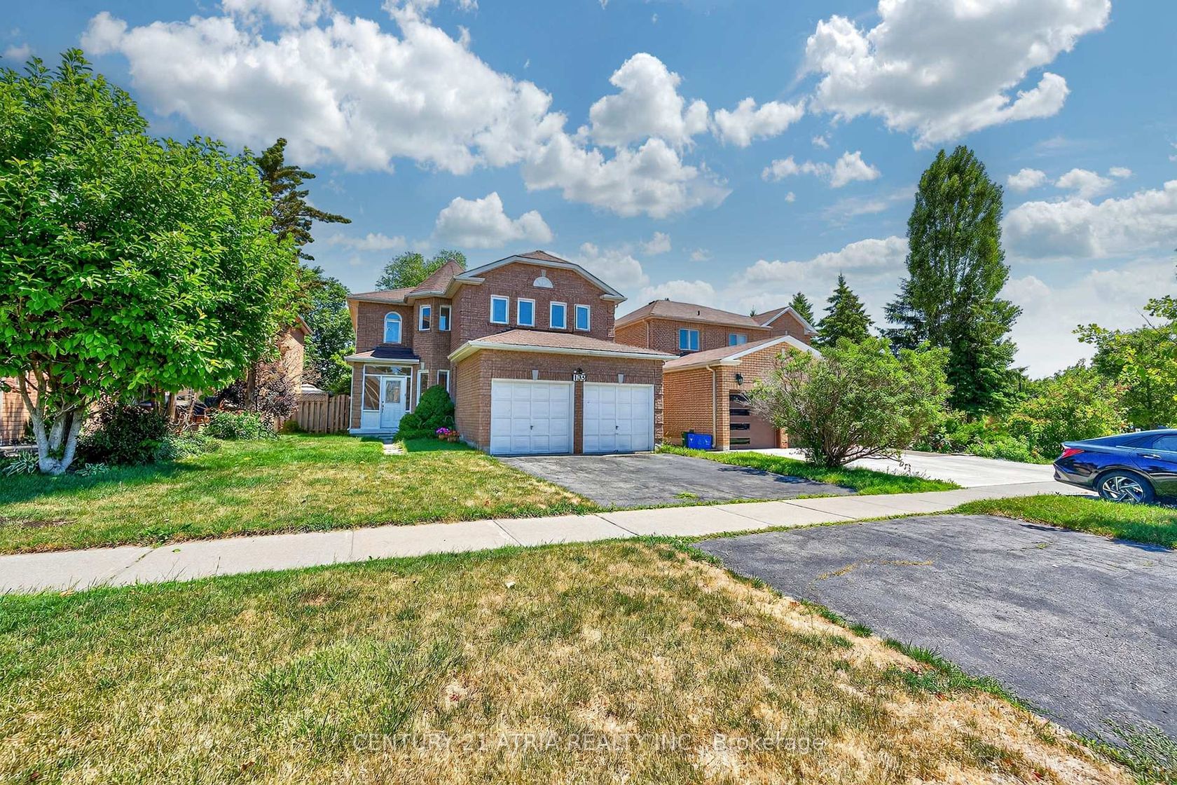 135 Larratt Lane, Westbrook, Richmond Hill 