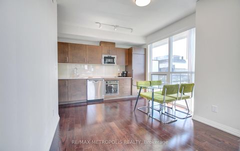 Photo 5 at 2015 - 460 Adelaide Street E, Moss Park, Toronto