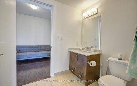 Photo 12 at 2015 - 460 Adelaide Street E, Moss Park, Toronto