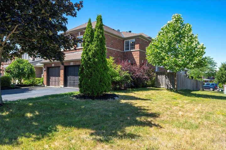 Photo 2 at 543 Heddle Crescent, Wyndham, Newmarket