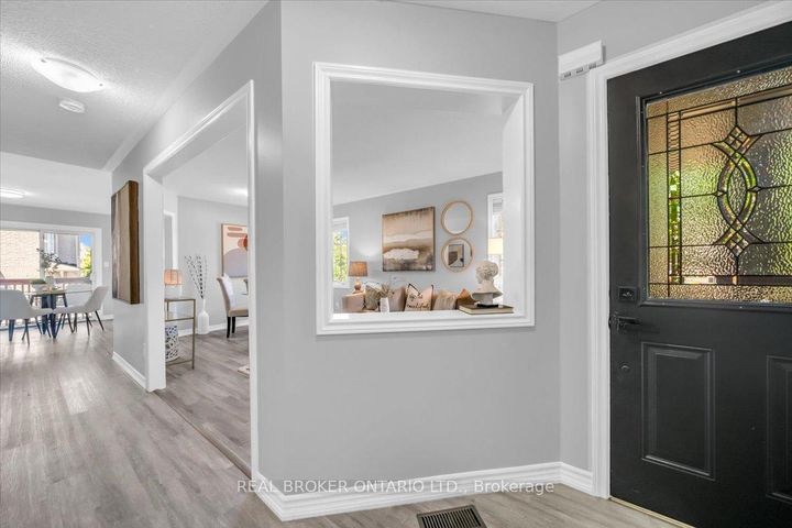 Photo 6 at 543 Heddle Crescent, Wyndham, Newmarket