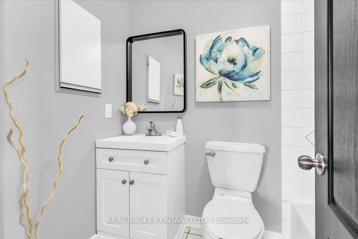 Photo 27 at 543 Heddle Crescent, Wyndham, Newmarket