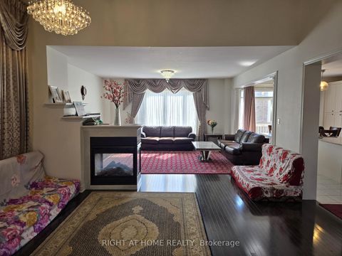 Photo 5 at 93 Oberfrick Avenue, Patterson, Vaughan