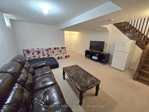 Photo 41 at 93 Oberfrick Avenue, Patterson, Vaughan