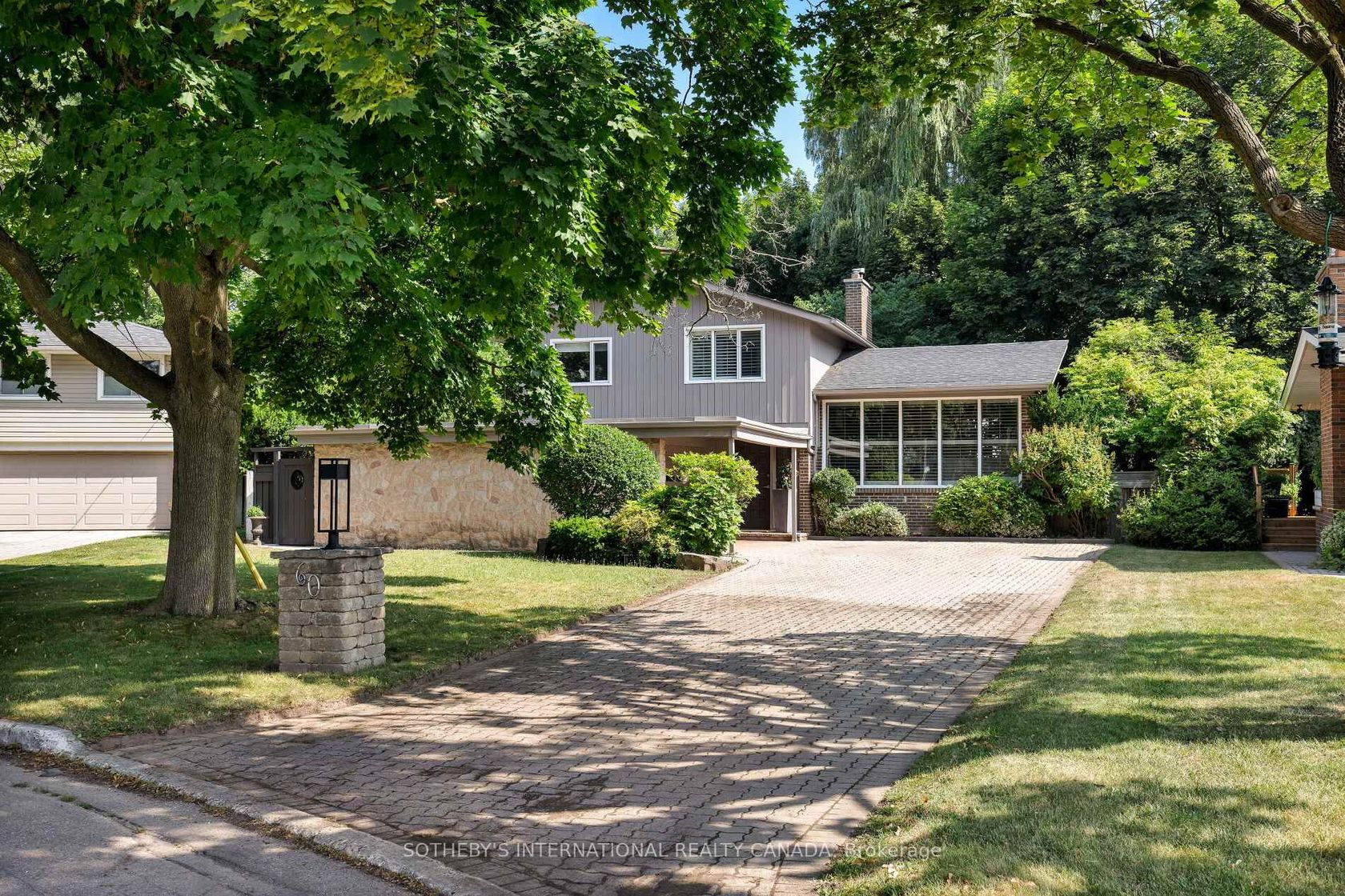 60 Doonaree Drive, Donalda, Toronto 