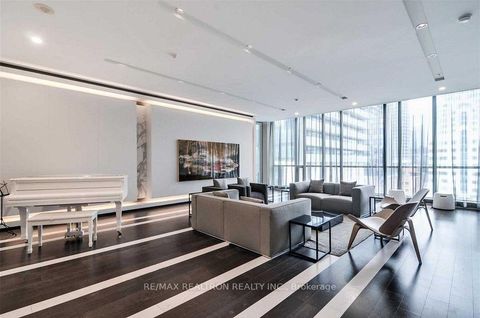 Photo 16 at 214 - 8 Charlotte Street, Waterfront Communities C1, Toronto
